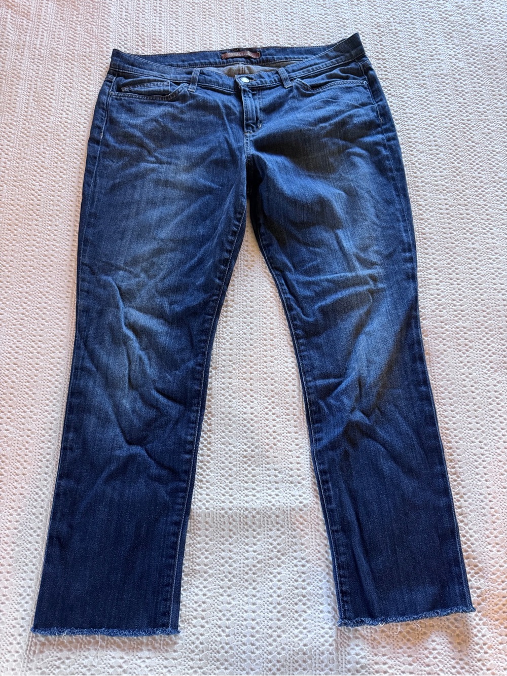 Joe's Jeans Straight Leg Women's Jeans in Deep Indigo STYLE : K17ALI5244
ALIA